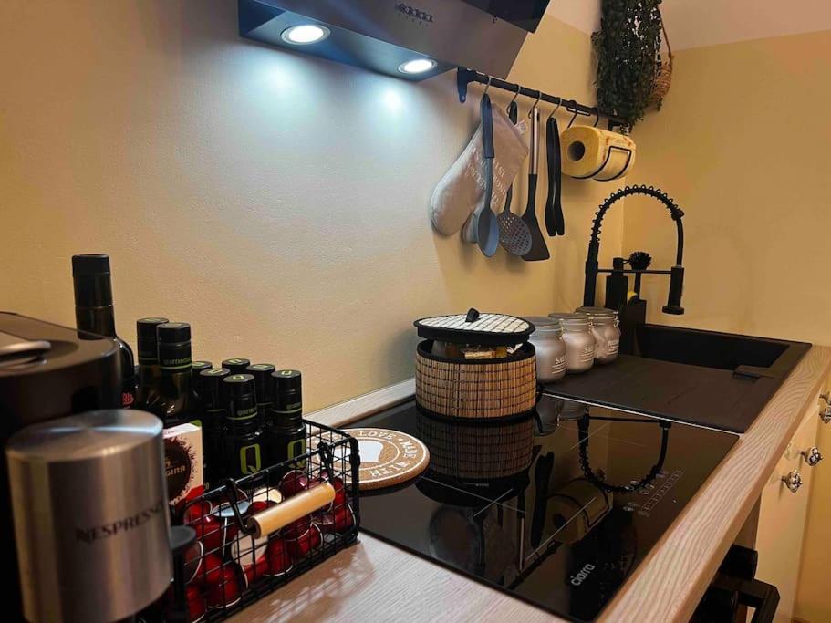 La Regina Delle Locazioni Ai Navigli 1 Apartman Milánó Kültér fotó