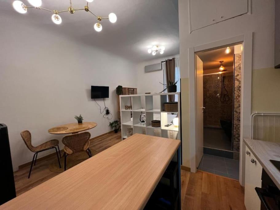 La Regina Delle Locazioni Ai Navigli 1 Apartman Milánó Kültér fotó