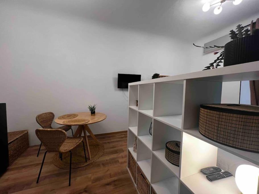 La Regina Delle Locazioni Ai Navigli 1 Apartman Milánó Kültér fotó